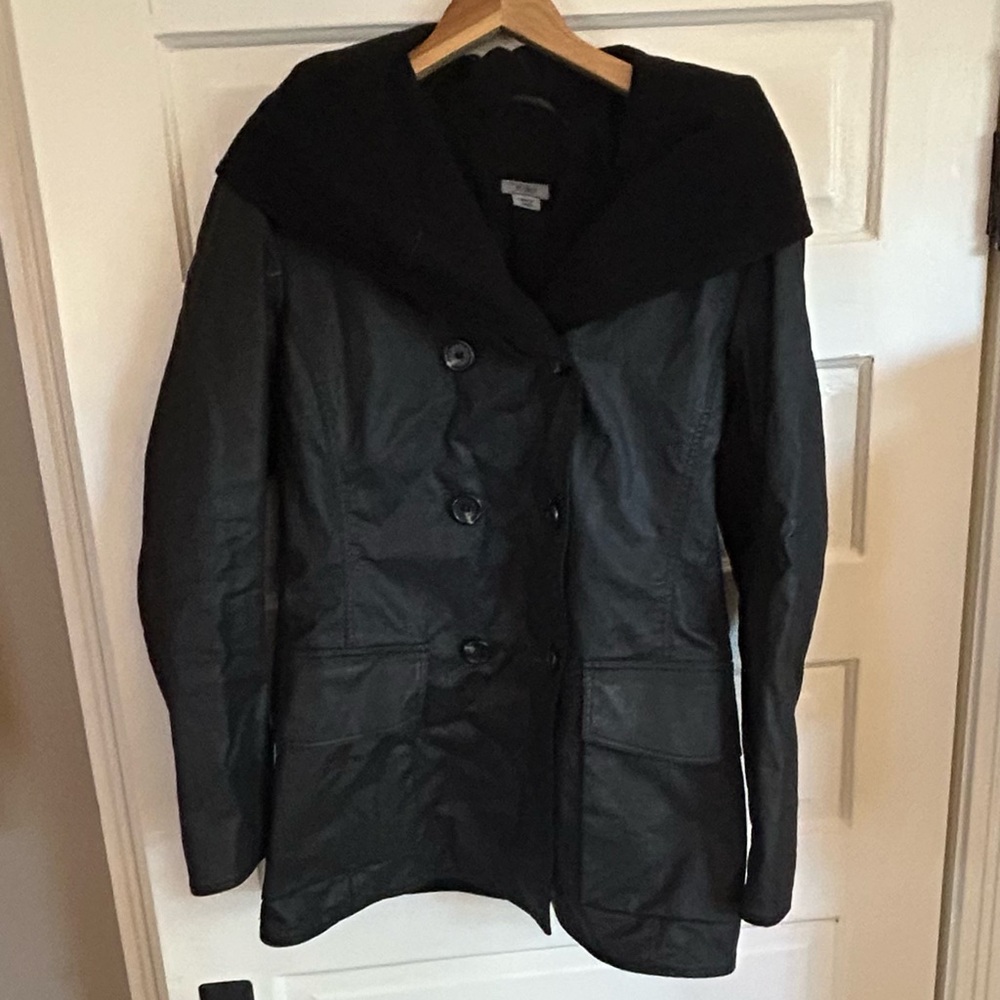 M0815 Black Weatherproof Coat, size 10